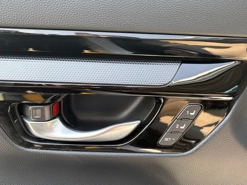 Used 2023 Honda CR-V EX-L image 14