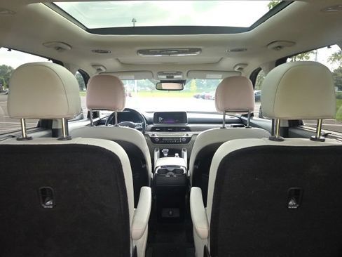 Used 2022 Kia Telluride SX FWD image 13