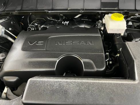 Used 2024 Nissan Pathfinder Platinum w/ Cargo Package image 38