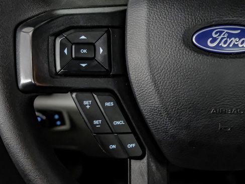 Used 2020 Ford F250 XL w/ STX Appearance Package image 15