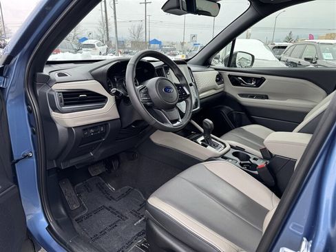 Used 2025 Subaru Forester Limited w/ Popular Package #1 AWD/4WD image 7