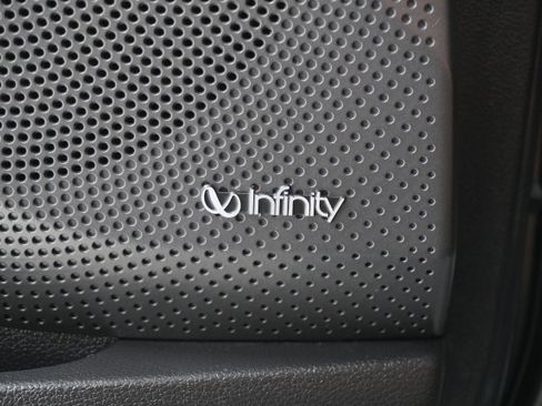 Used 2020 Hyundai Veloster Turbo Ultimate image 11