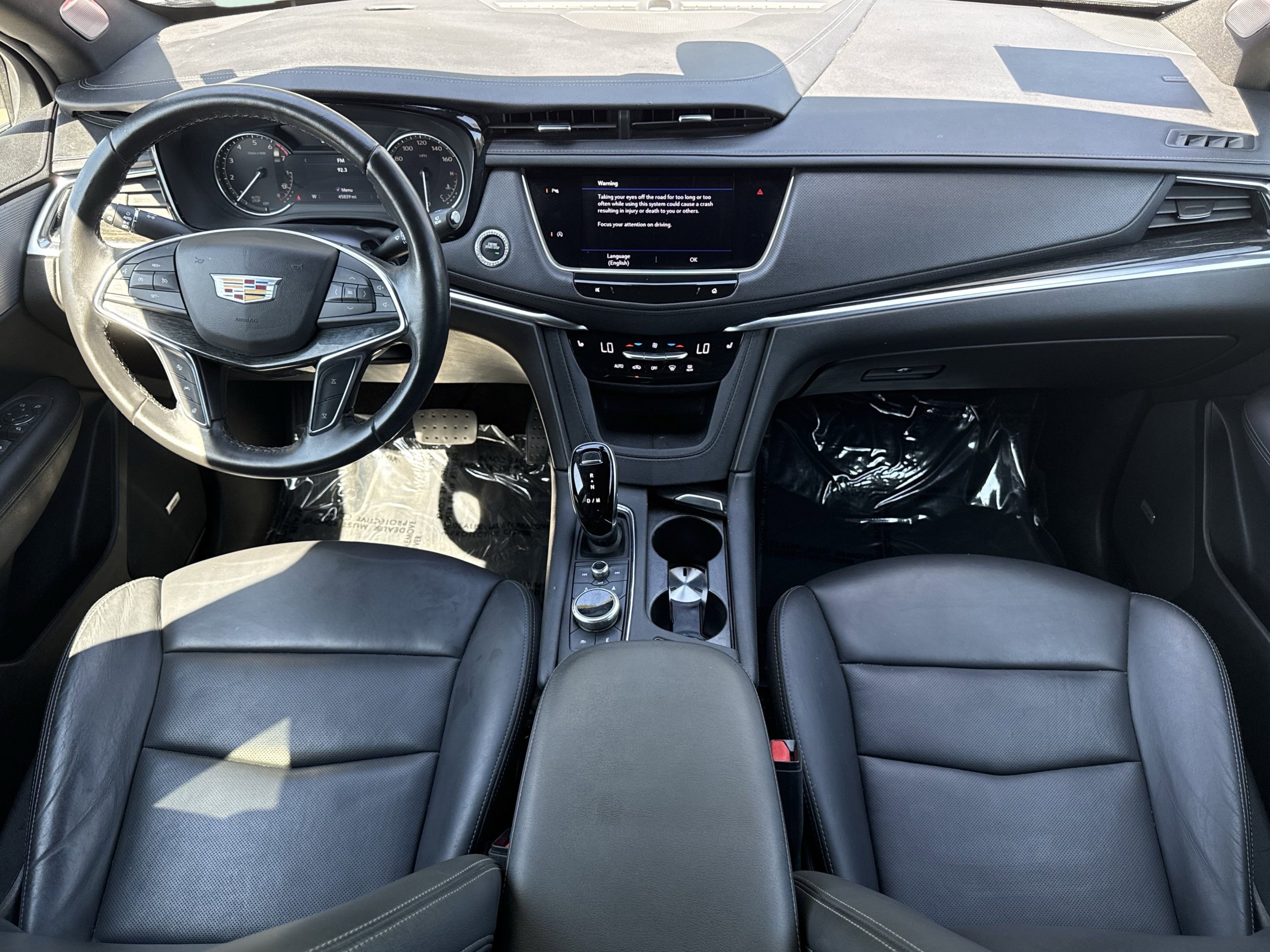 Used 2023 Cadillac XT5 Premium Luxury FWD image 2