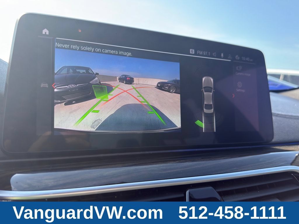 Used 2021 BMW M550i xDrive AWD/4WD image 19