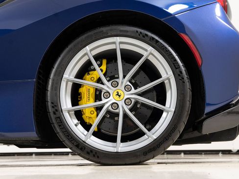 Certified 2020 Ferrari 488 Pista Coupe RWD image 18