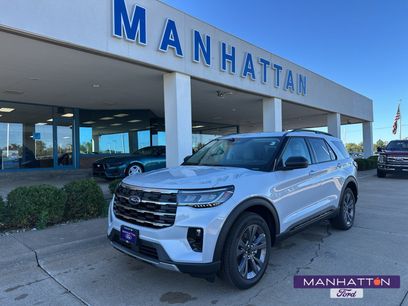 New 2026 Ford Explorer Active w/ Active Comfort Package