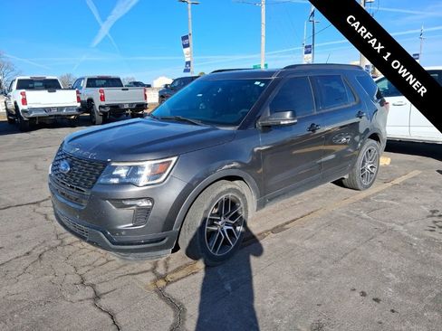 Used 2018 Ford Explorer Sport w/ Equipment Group 401A image 2