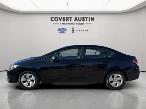 Used 2013 Honda Civic LX image 2