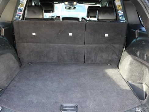 Used 2018 Jeep Grand Cherokee Altitude image 20