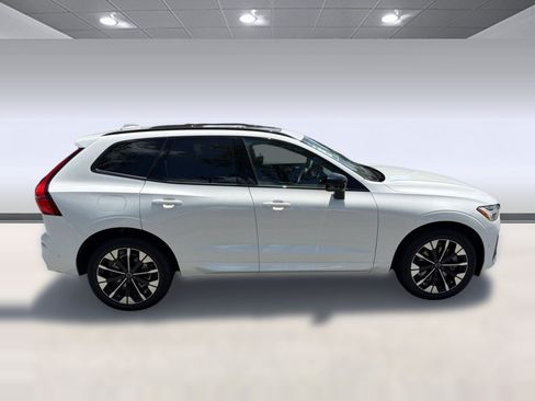 New 2026 Volvo XC60 T8 Plus w/ Protection Package Premier AWD/4WD image 8