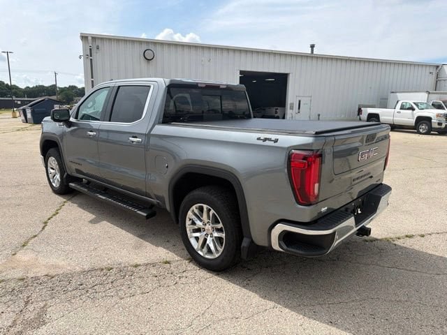 Used 2019 GMC Sierra 1500 SLT w/ SLT Premium Plus Package AWD/4WD image 2