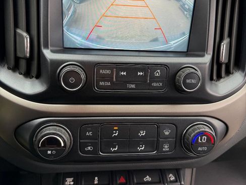 Used 2016 Chevrolet Colorado Z71 image 17