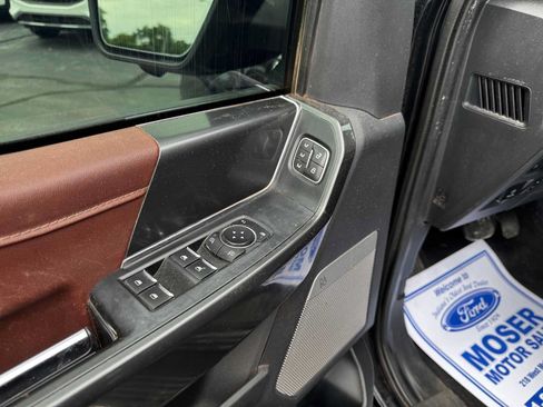 Used 2022 Ford F150 Lariat w/ Equipment Group 502A High AWD/4WD image 18