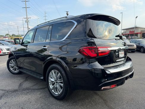 Used 2018 INFINITI QX80 4WD w/ Driver Assistance Package image 10