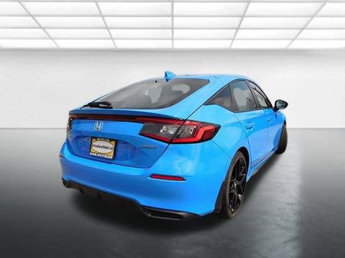 Used 2023 Honda Civic Sport image 5