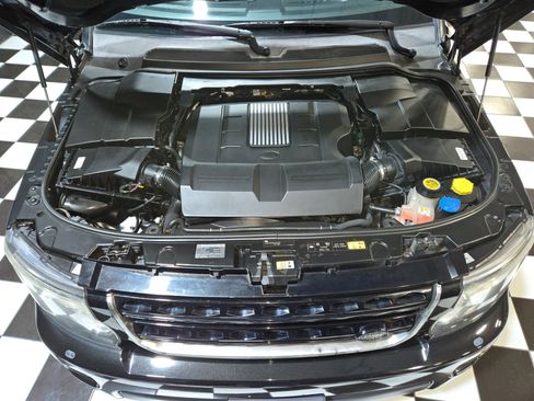 Used 2015 Land Rover LR4 HSE LUX image 55