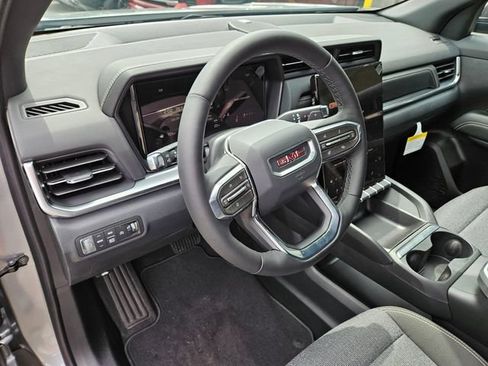 New 2026 GMC Terrain Elevation w/ Technology Package II AWD/4WD image 18