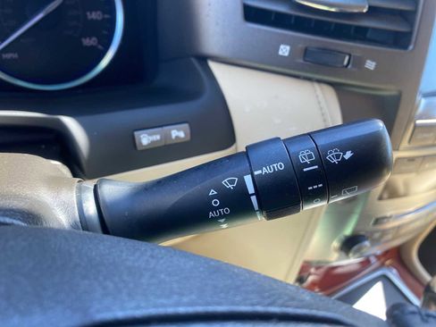 Used 2010 Lexus LX 570 4WD image 23