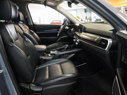 Used 2023 Kia Telluride S w/ S Sunroof Package image 35