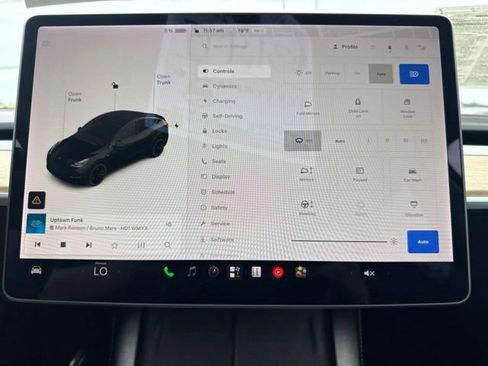 Used 2021 Tesla Model Y Performance AWD/4WD image 29