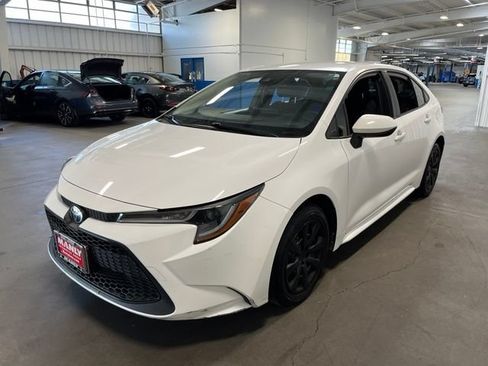 Used 2021 Toyota Corolla LE FWD image 7