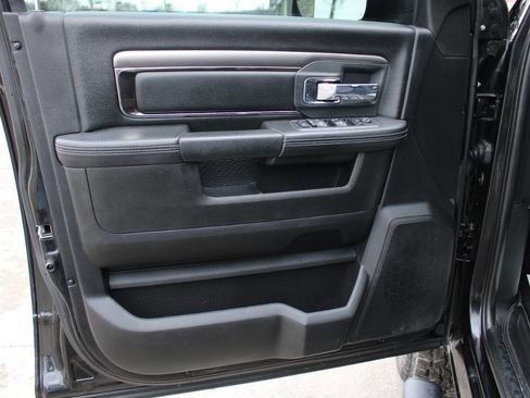 Used 2018 RAM 2500 Laramie w/ Sport Appearance Group image 23