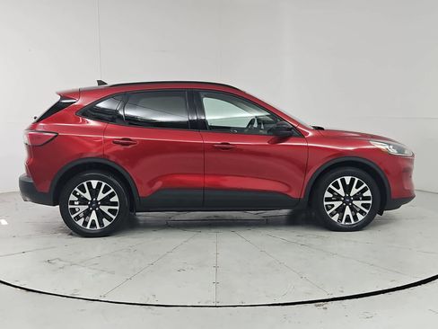 Used 2020 Ford Escape SE Sport AWD/4WD image 7