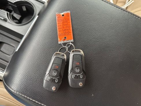 Used 2019 Ford F250 Lariat w/ Lariat Value Package image 54