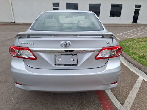 Used 2012 Toyota Corolla LE image 5