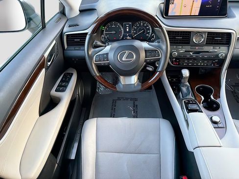 Used 2017 Lexus RX 350 FWD w/ Premium Package image 16