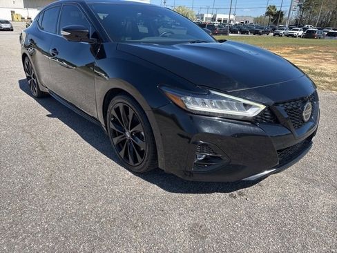 Used 2021 Nissan Maxima SR w/ Sport Mat Group image 4