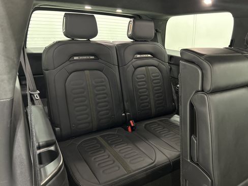 Used 2024 Rivian R1S Adventure AWD/4WD image 25