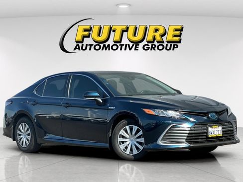 Used 2021 Toyota Camry LE w/ Cold Weather Package FWD image 1