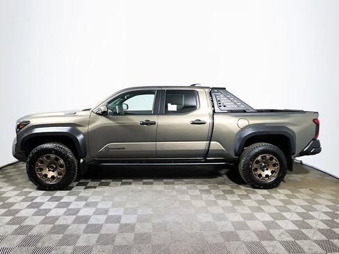 New 2026 Toyota Tacoma 4x4 Double Cab Hybrid image 5