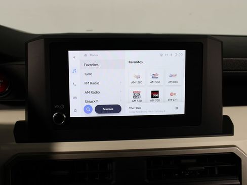 Used 2024 Toyota Tacoma TRD Off-Road image 16