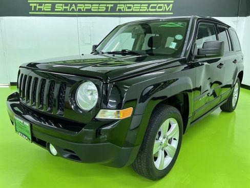 Used 2016 Jeep Patriot Latitude FWD image 5