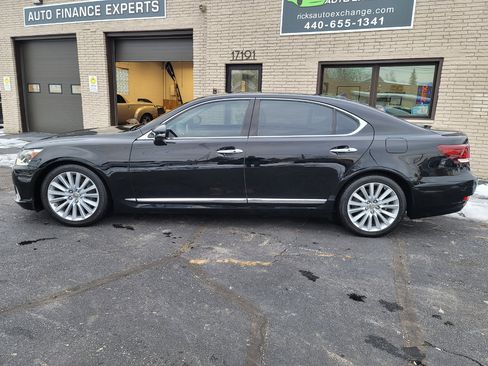 Used 2013 Lexus LS 460 L image 7