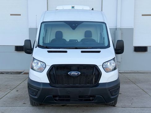 Used 2021 Ford Transit 250 Medium Roof image 8