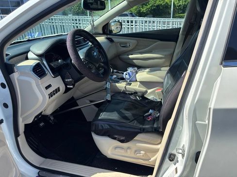 Used 2019 Nissan Murano SL AWD/4WD image 5