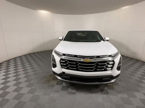 New 2026 Chevrolet Equinox LT image 60