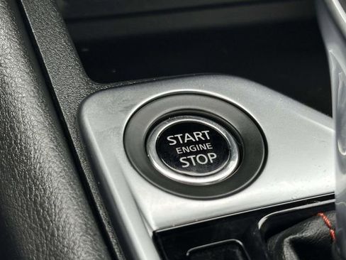 Used 2024 Nissan Sentra SR w/ Trunk Package image 20