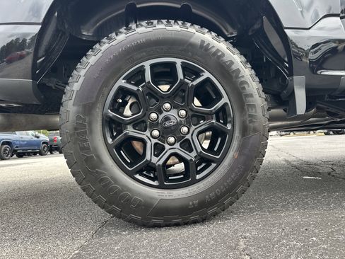 Used 2025 Ford F150 XLT w/ Equipment Group 301A Standard image 18