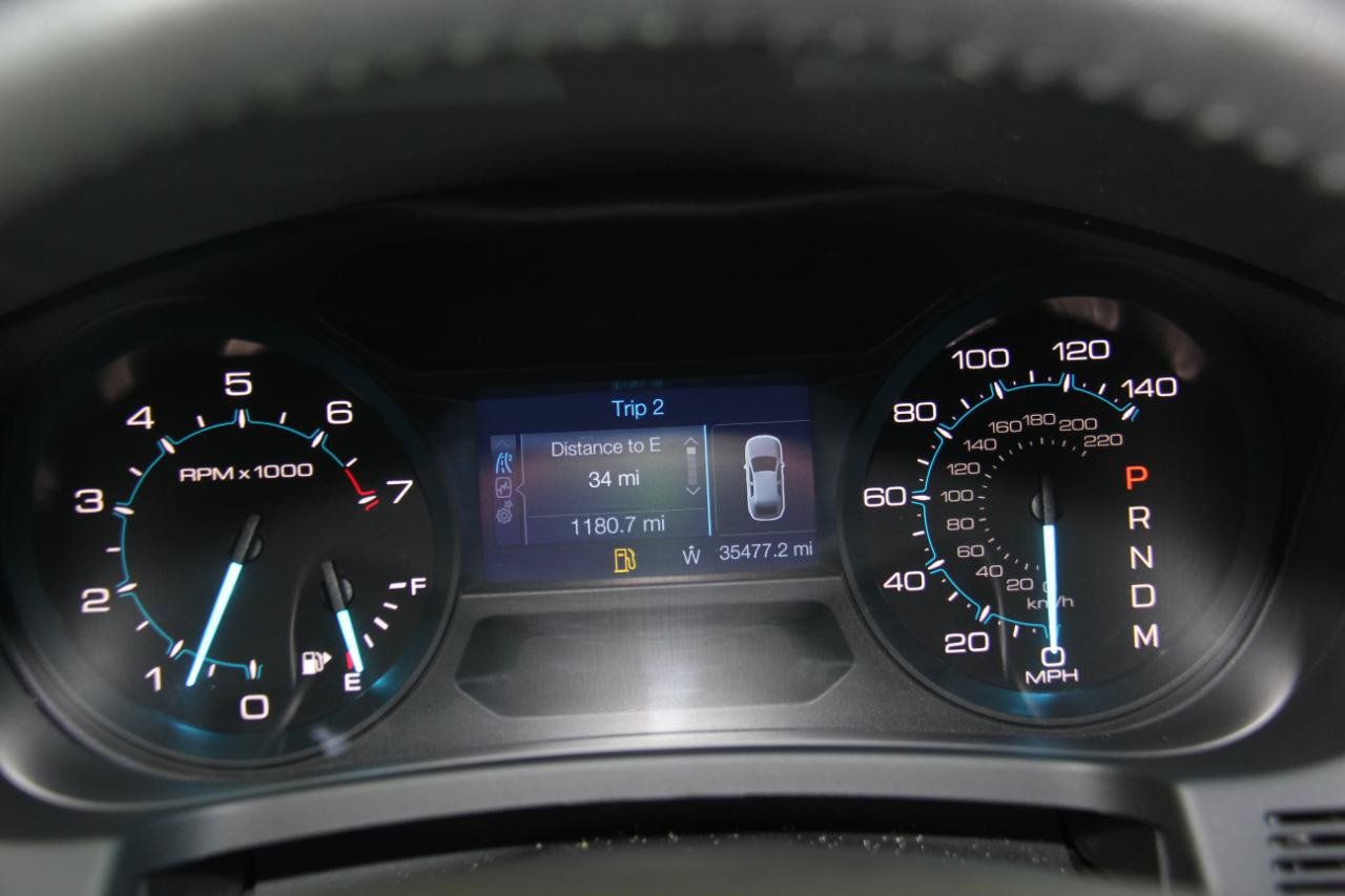 Used 2015 Ford Explorer XLT FWD image 13