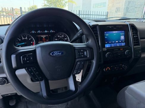 Used 2022 Ford F250 XLT AWD/4WD image 11