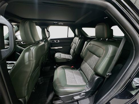 Used 2022 Ford Explorer Timberline image 25
