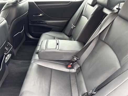 Certified 2023 Lexus ES 350 w/ Premium Package image 13