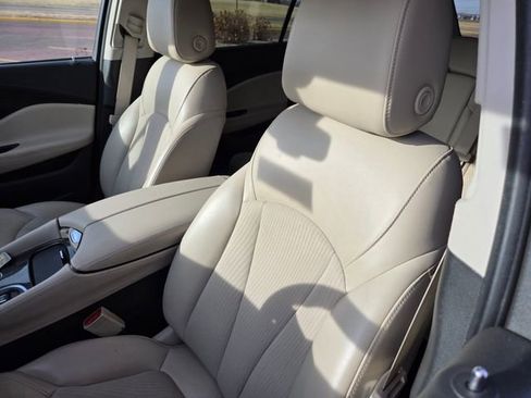 Used 2020 Buick Envision Preferred image 11