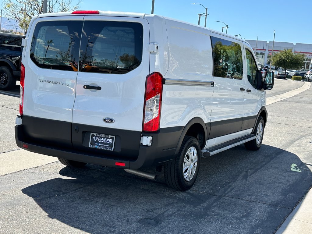 Used 2025 Ford Transit 250 Low Roof w/ Exterior Upgrade Package RWD image 7
