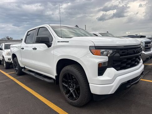Used 2023 Chevrolet Silverado 1500 Custom w/ Rally Edition AWD/4WD image 3