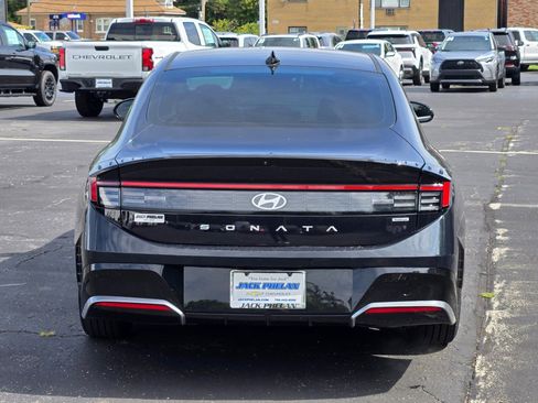 Used 2024 Hyundai Sonata SEL image 12